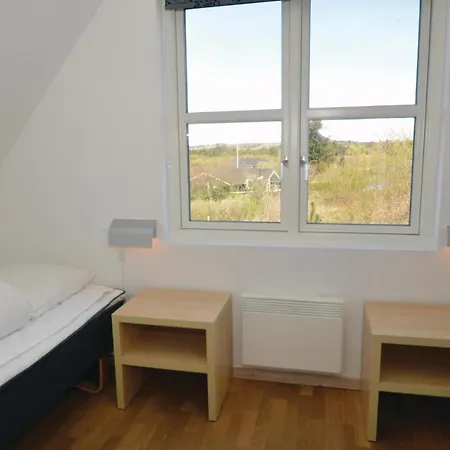 Holiday home Holiday Hennebysvej Henne V *