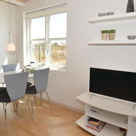 Holiday Hennebysvej Henne V Holiday home